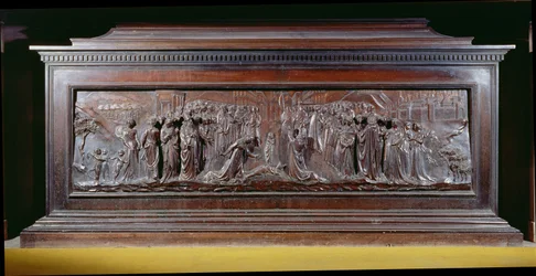Das Heiligtum des heiligen Zenobius zeigt ein langes Panel, das das Wunder des Strozzi-Jungen darstellt. ca. 1432-42